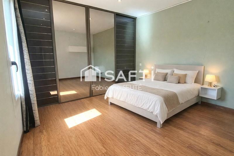 Maison - 192 m² - 7 pièces