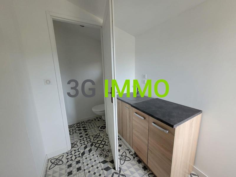 Maison de village - 80 m² - 5 pièces