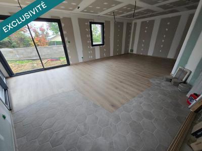 Maison - 84 m² - 3 pièces