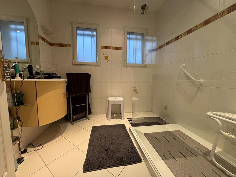 Maison - 177 m² - 6 pièces