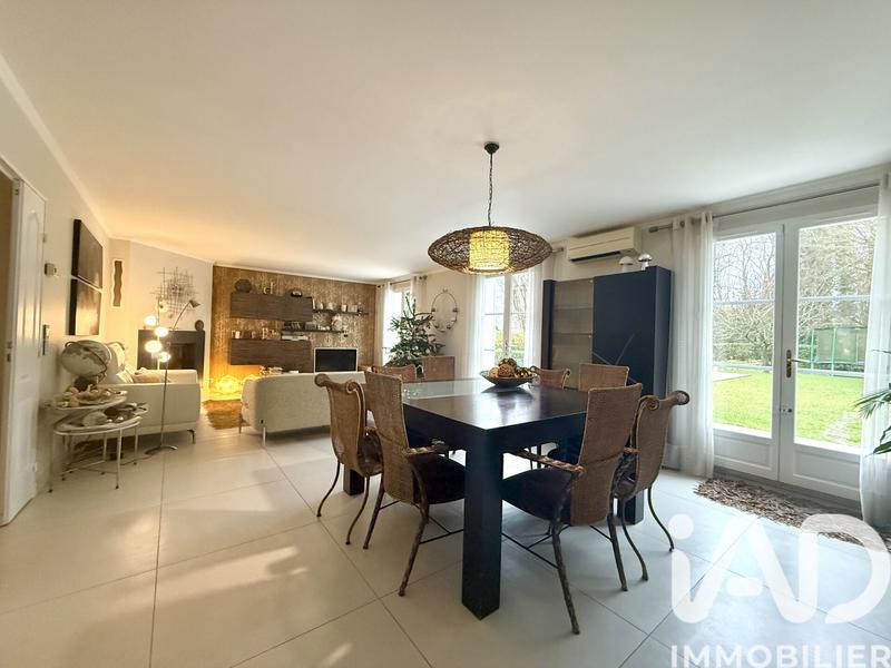 Maison - 156 m² - 7 pièces