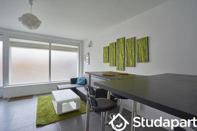 Chambre - 12 m² - 1 pièce