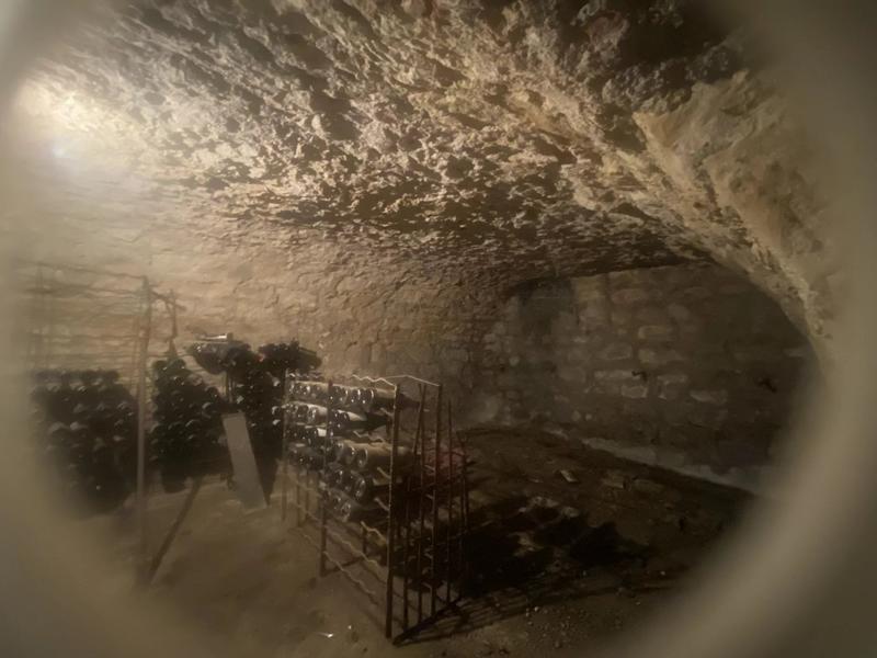 Maison - 240 m² - 8 pièces