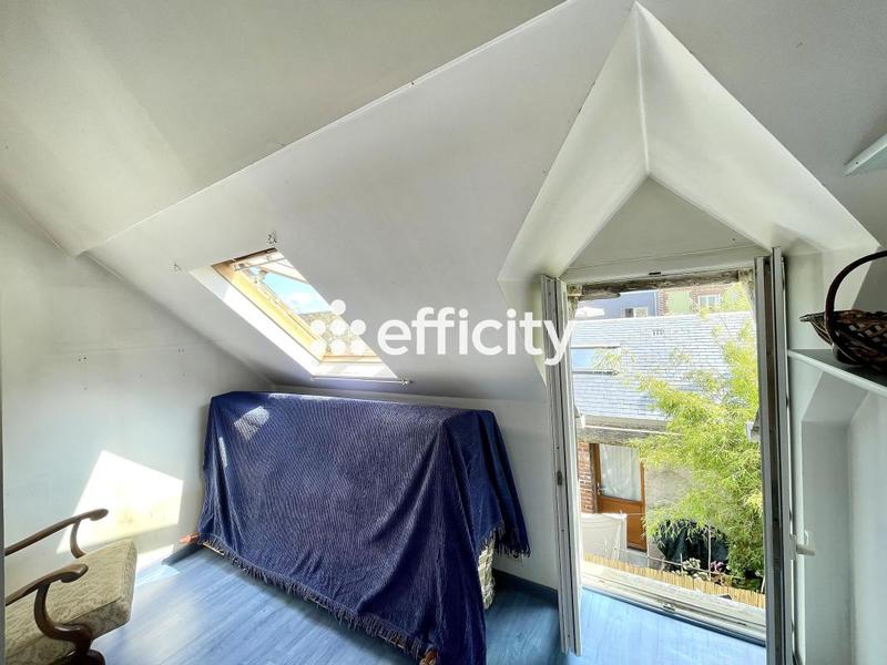 Maison - 65 m² - 5 pièces