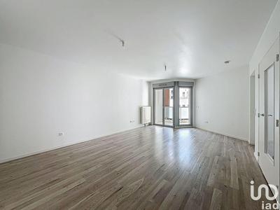 Appartement - 57 m² - 2 pièces