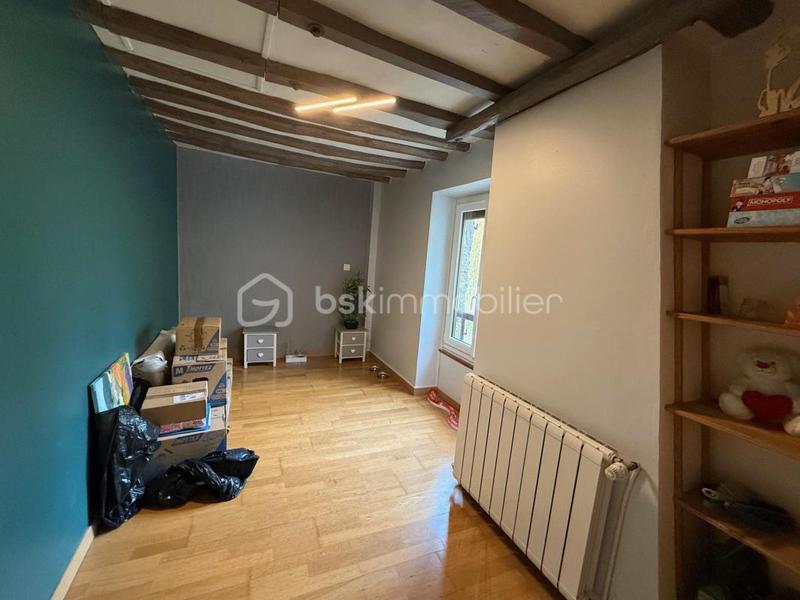 Maison traditionnelle - 139 m² - 6 pièces