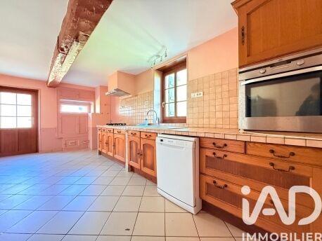 Maison - 182 m² - 6 pièces
