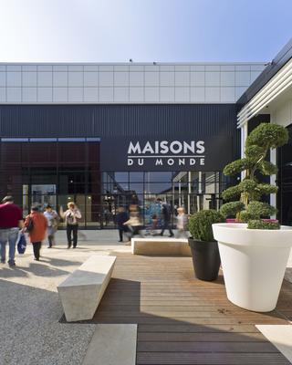 Local commercial - 1 494 m²