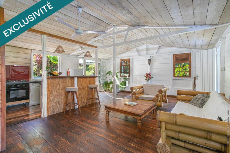 Villa - 285 m² - 10 pièces