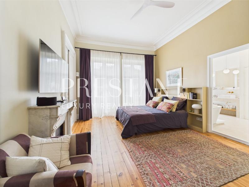 Appartement - 150 m² - 4 pièces