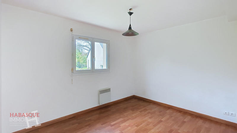 Maison - 80 m² - 5 pièces