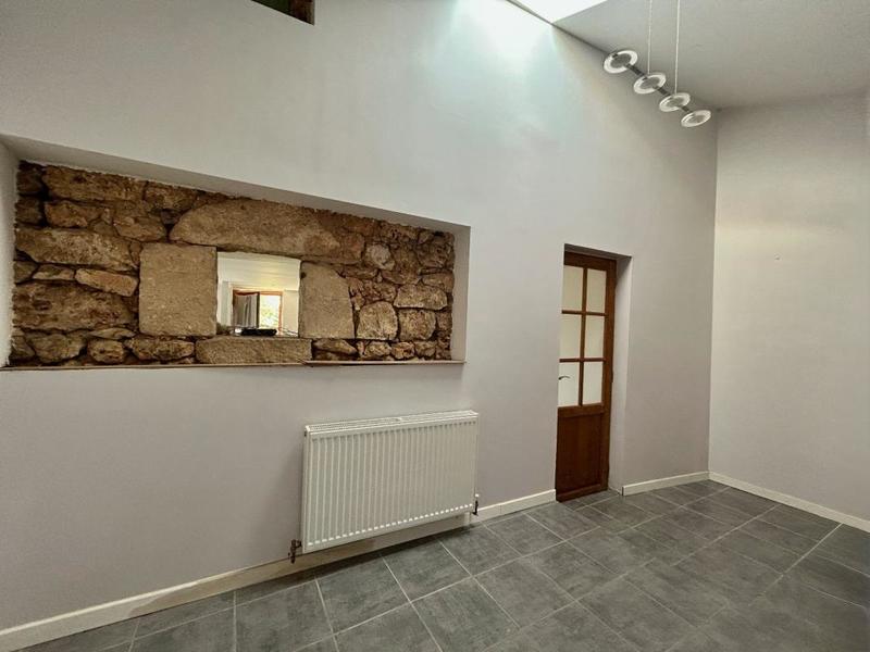 Maison en pierre - 90 m² - 5 pièces