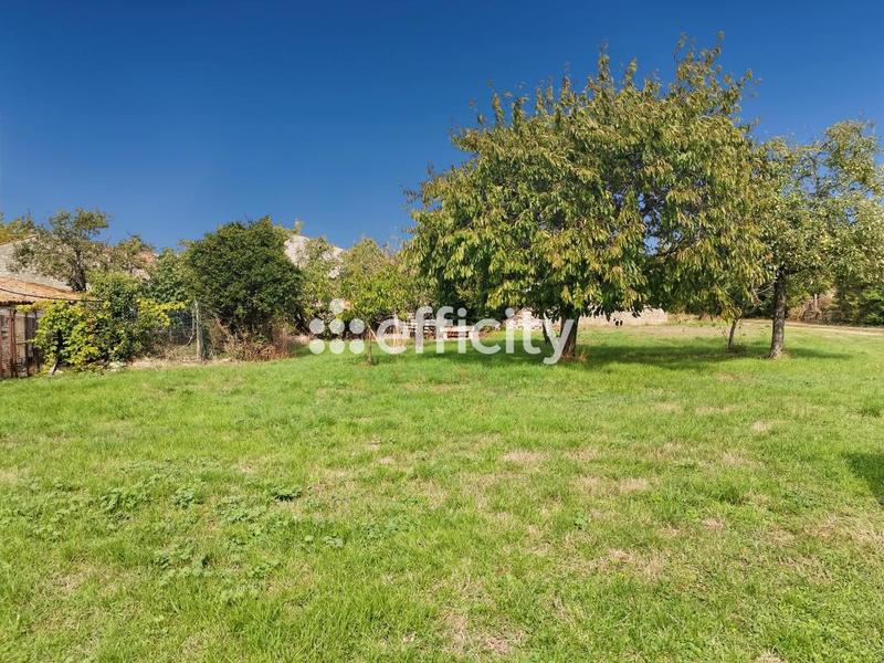 Maison - 282 m² - 1 pièce