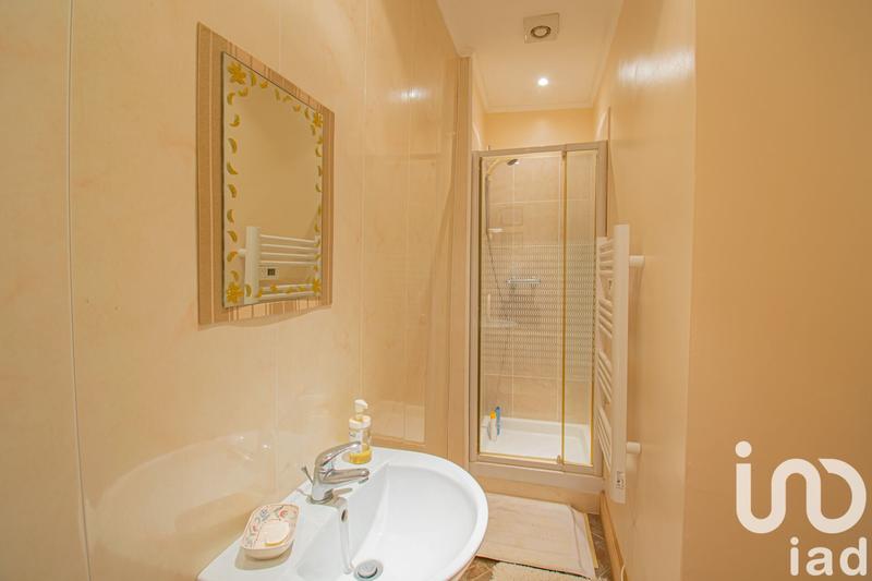 Maison - 172 m² - 8 pièces