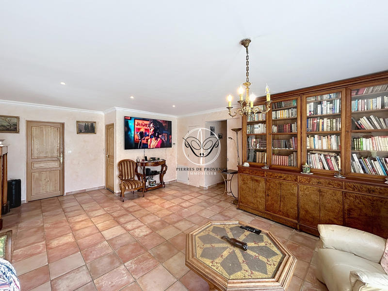 Maison - 160 m² - 7 pièces