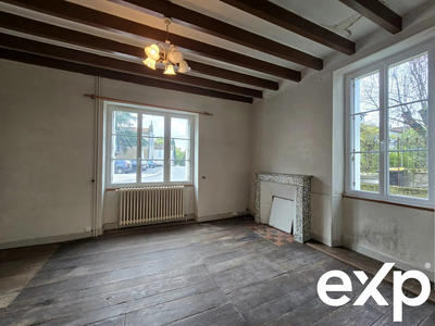 Maison traditionnelle - 170 m² - 6 pièces