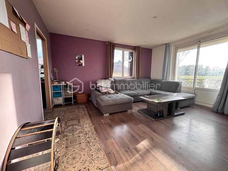 Maison traditionnelle - 137 m² - 6 pièces