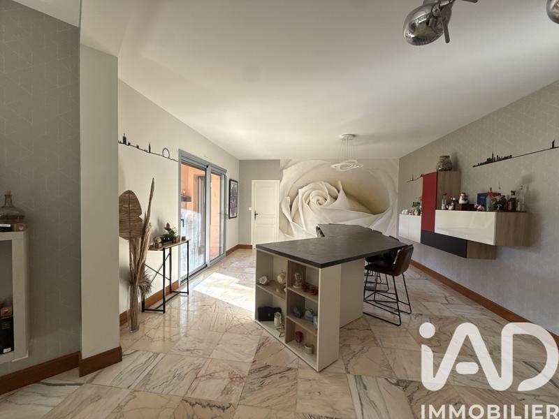 Maison de maîtres - 360 m² - 8 pièces