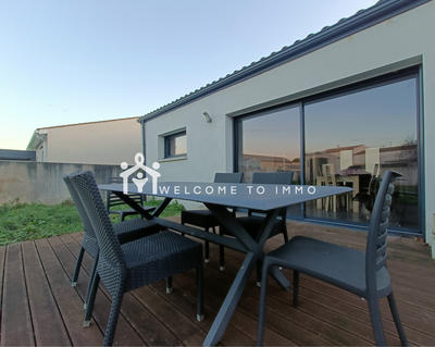 Maison - 98 m² - 4 pièces