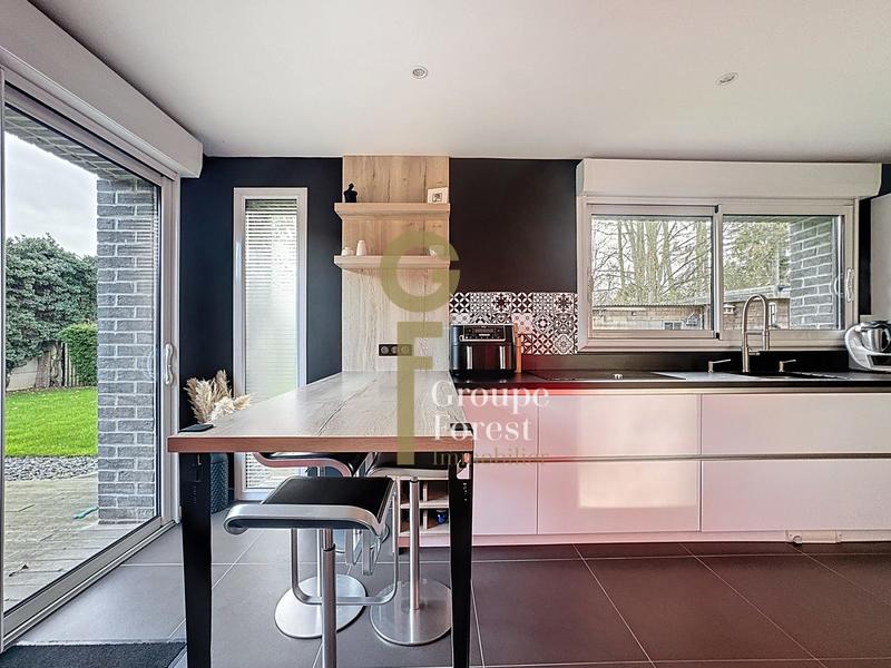 Maison - 160 m² - 6 pièces