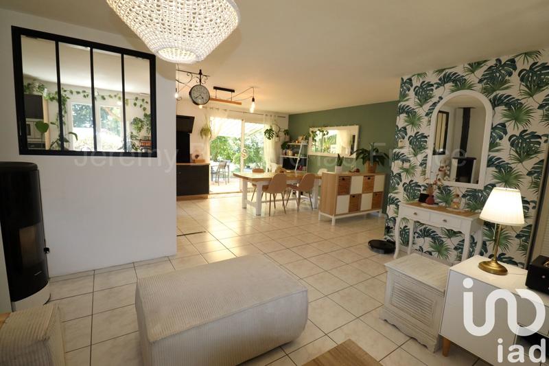 Maison - 99 m² - 4 pièces