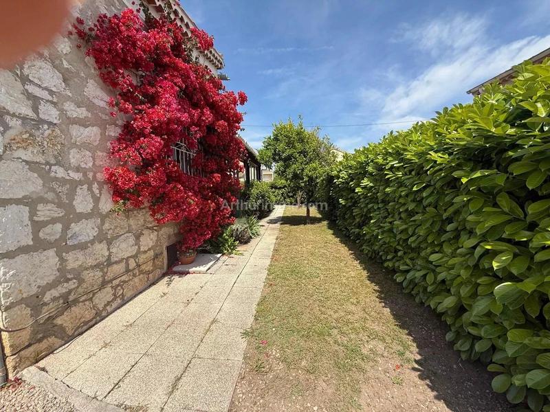 Maison - 80 m² - 3 pièces