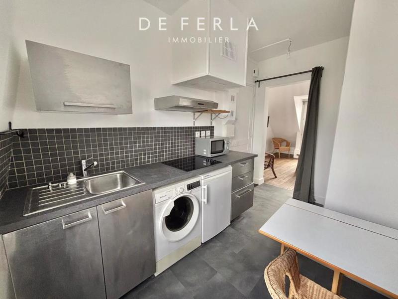 Studio - 24 m² - 1 pièce