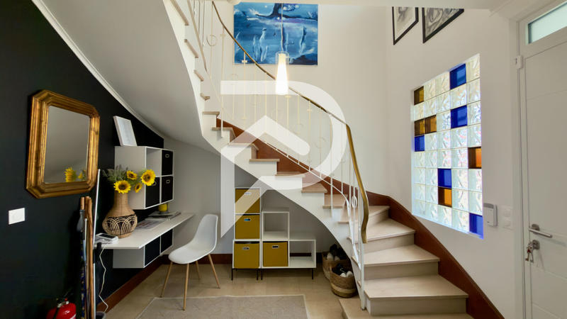 Maison - 128 m² - 6 pièces