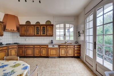 Maison de maîtres - 280 m² - 7 pièces