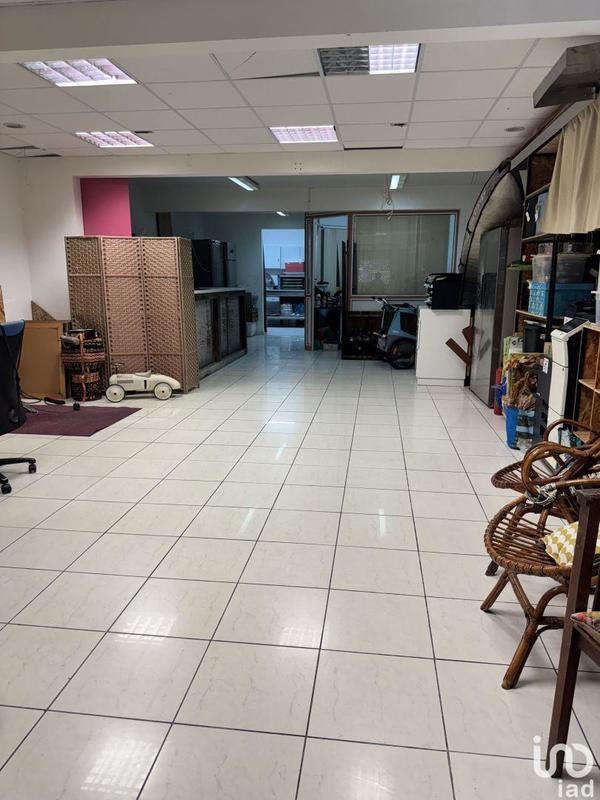 Local commercial - 106 m²