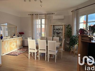 Appartement - 143 m² - 6 pièces