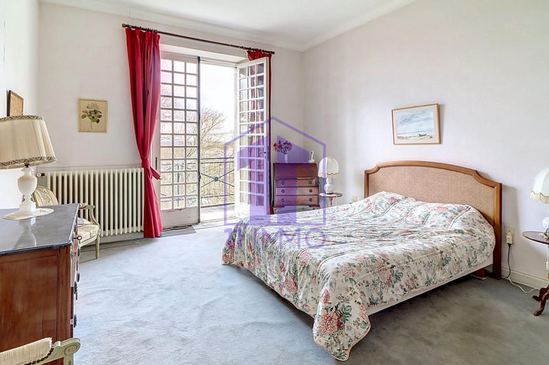 Maison ancienne - 409 m² - 10 pièces