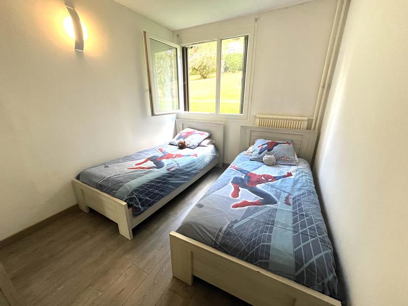 Appartement - 82 m² - 4 pièces