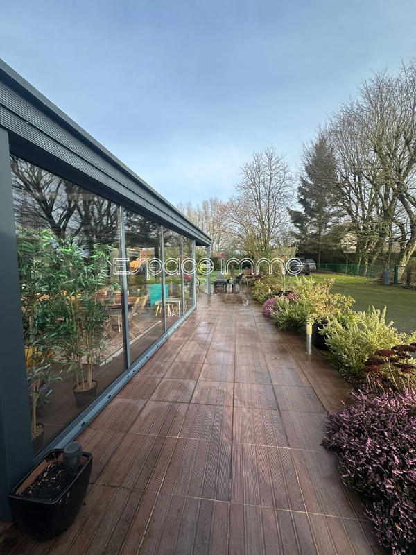 Maison - 165 m² - 6 pièces