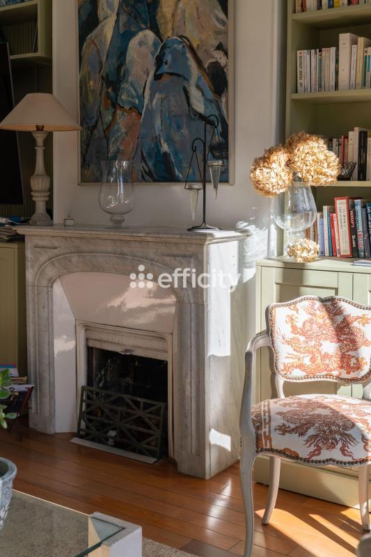 Appartement - 144 m² - 6 pièces