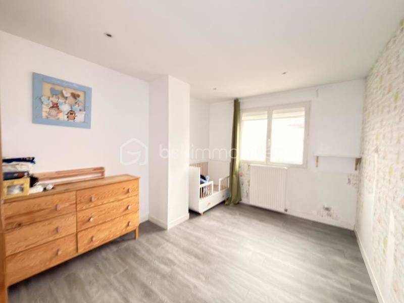 Maison - 185 m² - 6 pièces