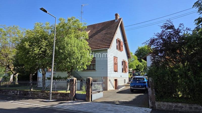 Maison - 135 m² - 6 pièces