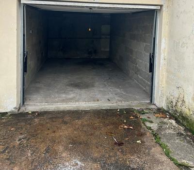 Parking / Garage - 14 m²