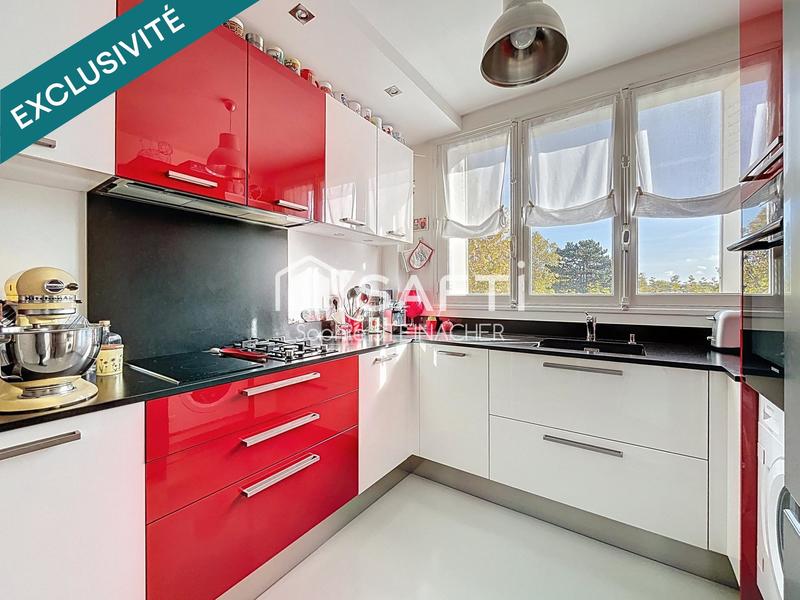 Appartement - 80 m² - 3 pièces