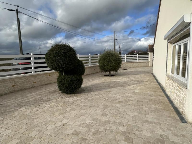 Pavillon - 164 m² - 6 pièces