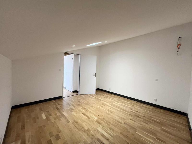 Appartement - 106 m² - 4 pièces