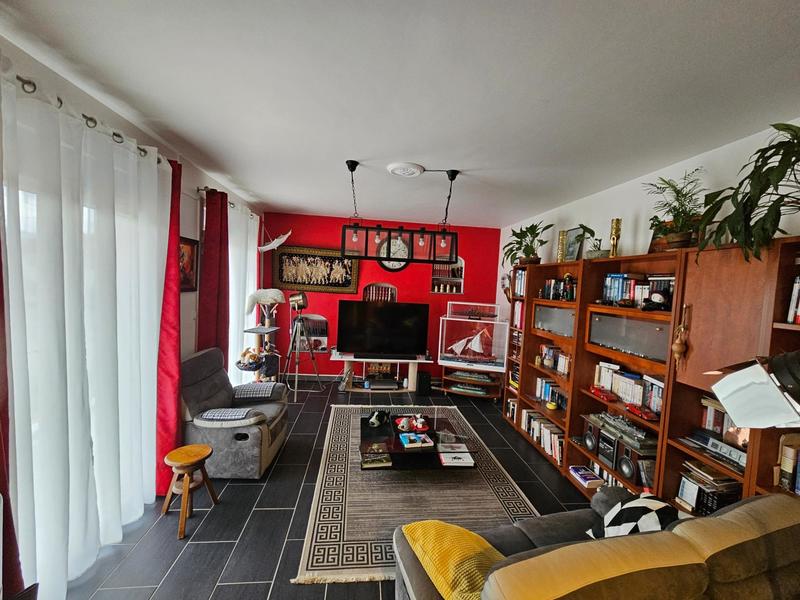 Maison - 115 m² - 6 pièces