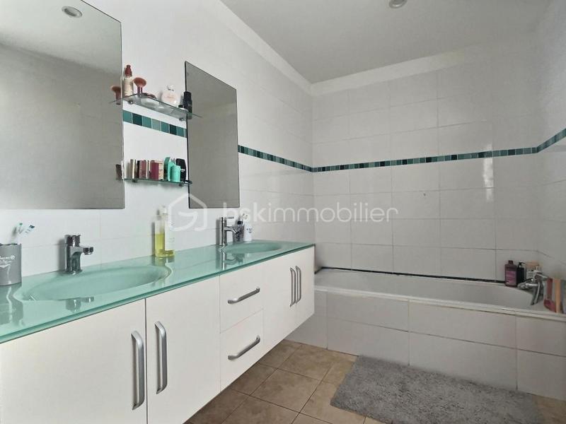 Maison - 116 m² - 4 pièces