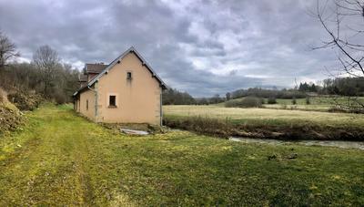 Moulin - 130 m² - 5 pièces