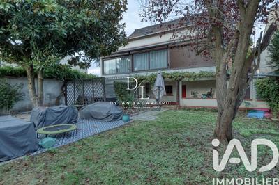 Maison - 144 m² - 6 pièces