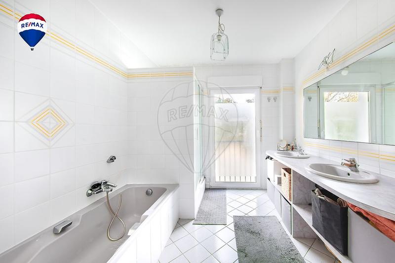 Appartement - 114 m² - 5 pièces