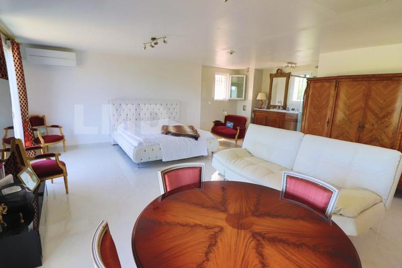 Maison - 172 m² - 5 pièces