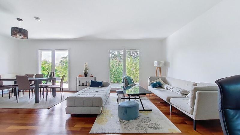 Maison - 194 m² - 6 pièces