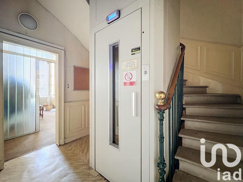 Maison - 480 m² - 23 pièces