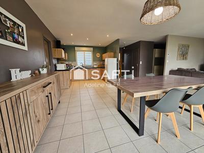 Maison - 129 m² - 7 pièces